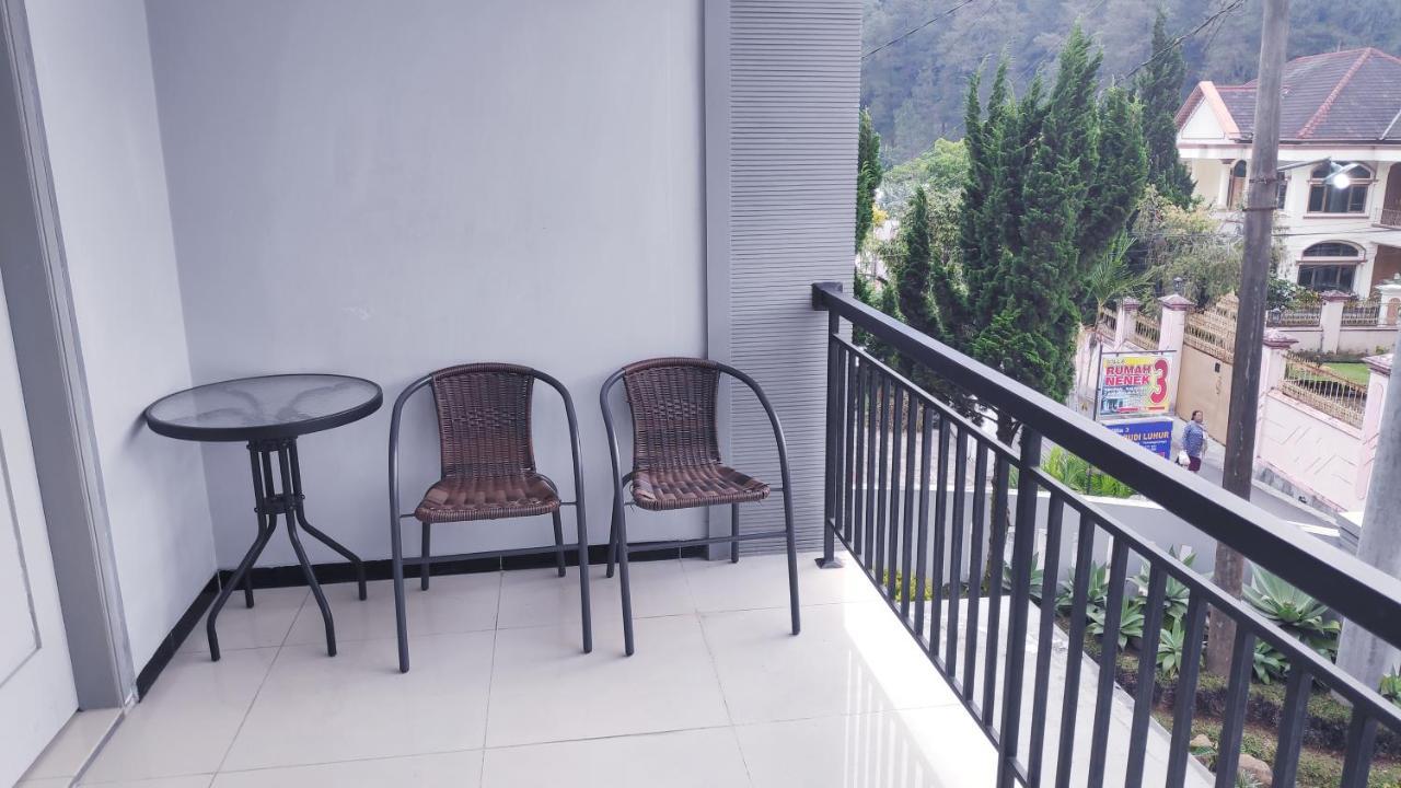 Villa Batumarta Тавангмангу Екстериор снимка