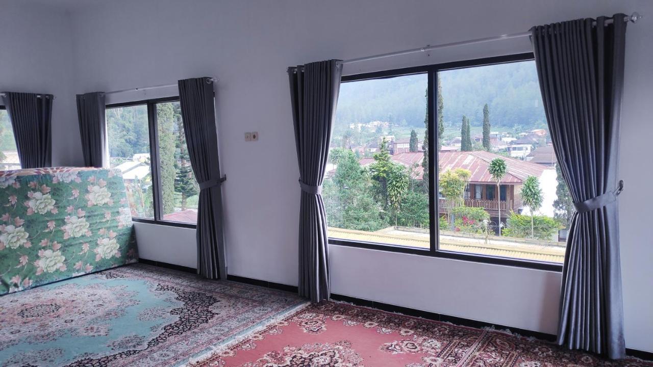 Villa Batumarta Тавангмангу Екстериор снимка